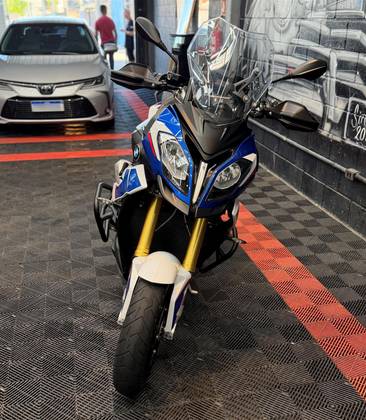 BMW S 1000 XR 